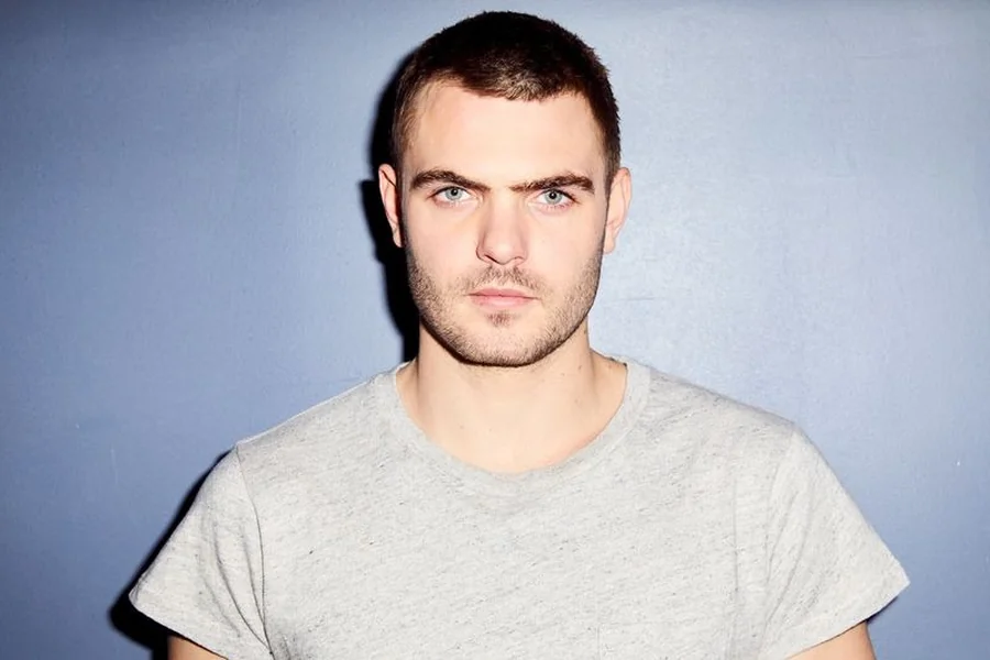 Alex Roe Wife