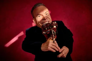 Warwick Davis Net Worth