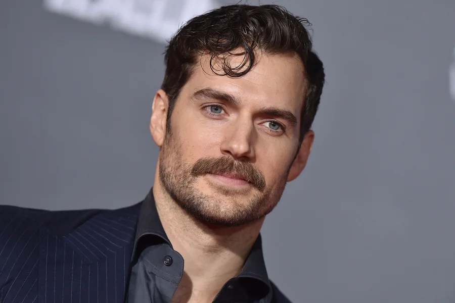 Henry Cavill Weight