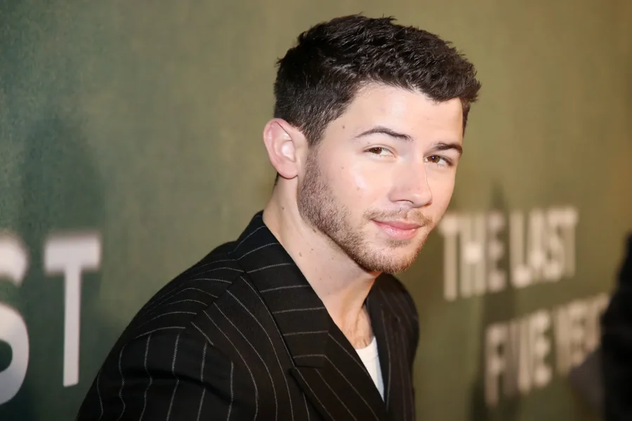 nick jonas height