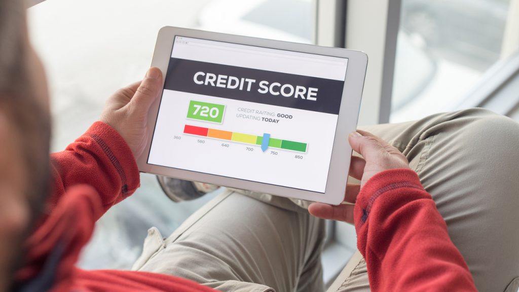 How Often Should You Do a Credit Score Check? - Time Lapse Magazine